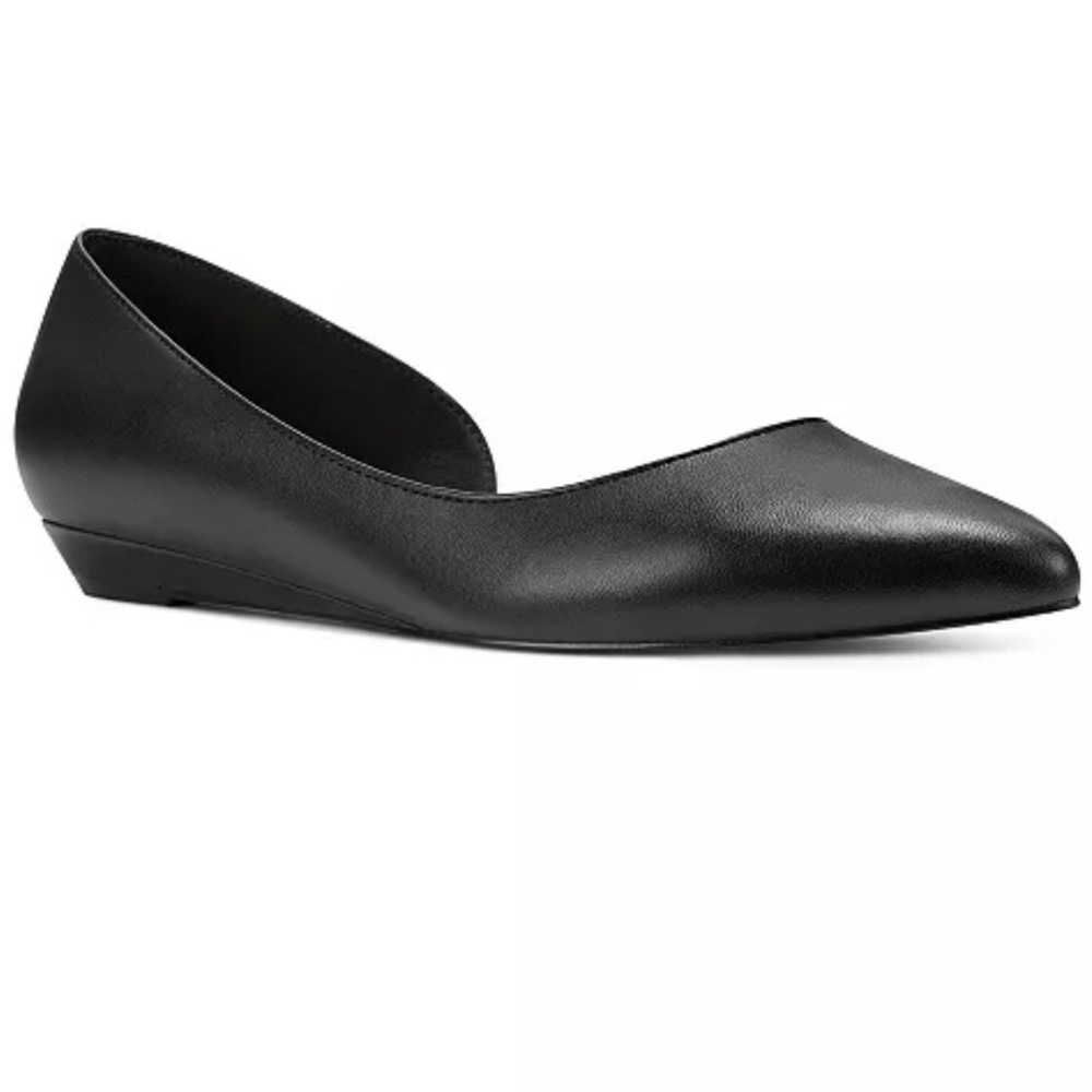EUC Nine West Saige D'Orsay Flats Black Size 8.5